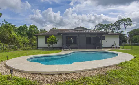 5717 Birch Dr, Fort Pierce, FL 34982