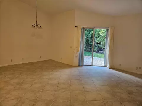 Living - 5845 Eagle Cay Cir, Coconut Creek, FL 33073 photo 3 of 6