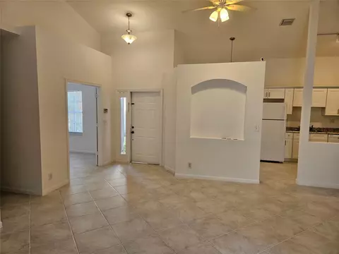 Living - 5845 Eagle Cay Cir, Coconut Creek, FL 33073 photo 4 of 6