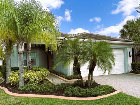 11852 SW Waterford Isle Way, Port Saint Lucie, FL 34987
