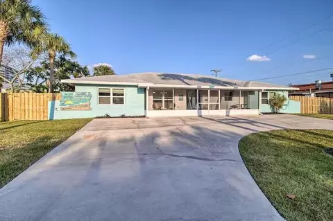 2520 Flotilla Ter, Fort Pierce, FL 34949