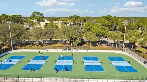 View/Area - 4107 Parkside Dr, Jupiter, FL 33458 photo 1 of 2