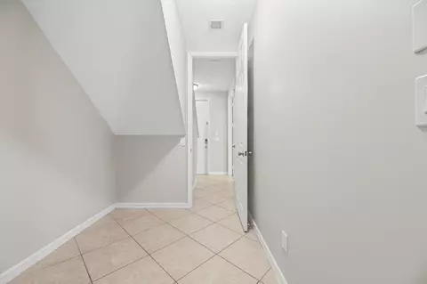Entry Way - 4107 Parkside Dr, Jupiter, FL 33458 photo 1 of 1
