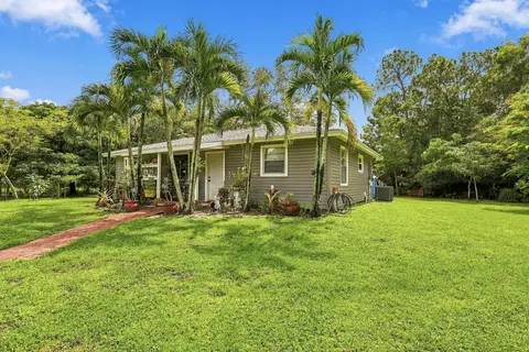 13662 N 54th N, The Acreage, FL 33411