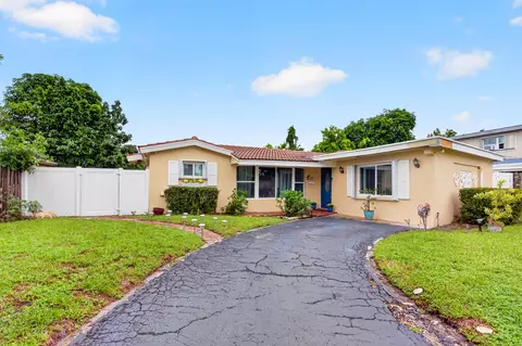 3550 NW 33rd Ter W, Lauderdale Lakes, FL 33309