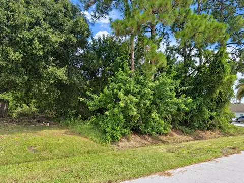 1483 SW Malaga Ave, Port St Lucie, FL 34953