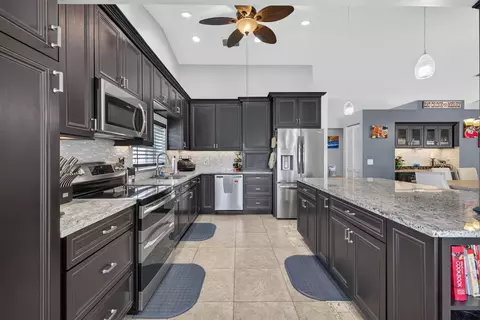Kitchen - 1784 SW Gregor Way, Stuart, FL 34997 photo 3 of 4