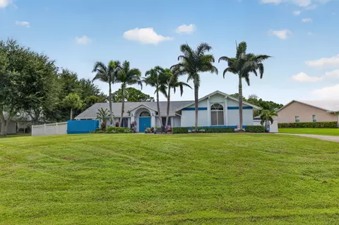 Exterior - 1784 SW Gregor Way, Stuart, FL 34997 photo 2 of 25