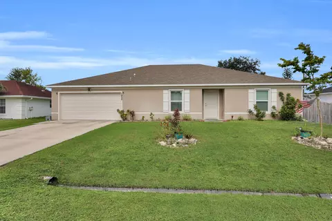 1950 SW Diamond St, Port Saint Lucie, FL 34953