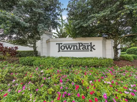 11484 SW Lake Park Dr, Port Saint Lucie, FL 34987