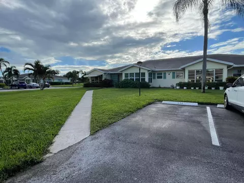 5198 Lakefront Blvd #A, Delray Beach, FL 33484