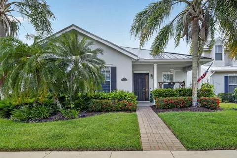 10542 SW Westlawn Blvd, Port Saint Lucie, FL 34987