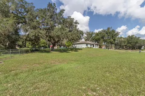 Exterior - 814 Oak Rd, Ocala, FL 34472 photo 8 of 15