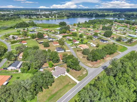 View/Area - 814 Oak Rd, Ocala, FL 34472 photo 5 of 11