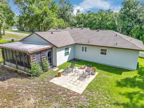 Exterior - 814 Oak Rd, Ocala, FL 34472 photo 6 of 15