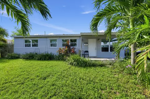 1209 W 26th Ct, West Palm Beach, FL 33404