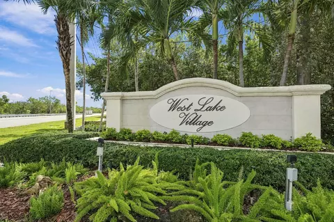 1115 Papaya St, Hollywood, FL 33019