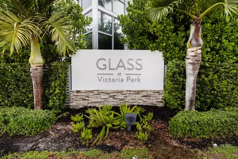 606 NE 8th Ave, Fort Lauderdale, FL 33304