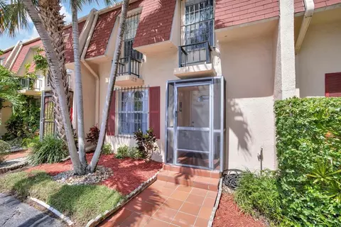 1001 Three Islands Blvd #36, Hallandale Beach, FL 33009