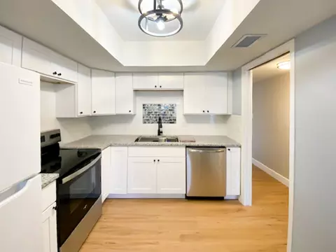 2050 Oleander Blvd #7-206, Fort Pierce, FL 34950