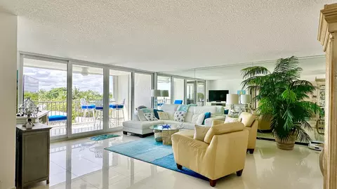 1901 N Ocean Blvd #4B, Fort Lauderdale, FL 33305