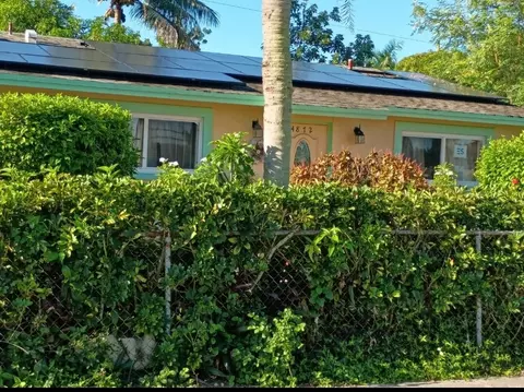 4872 Caribbean Blvd, West Palm Beach, FL 33407