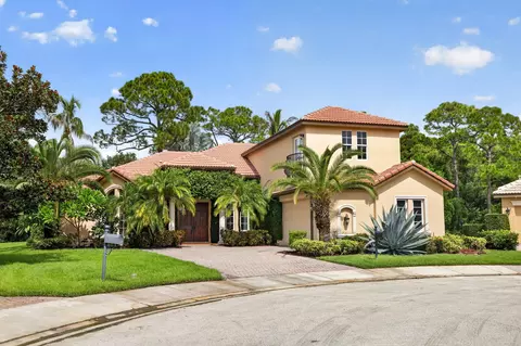 805 SW Classico Ct, Port Saint Lucie, FL 34986