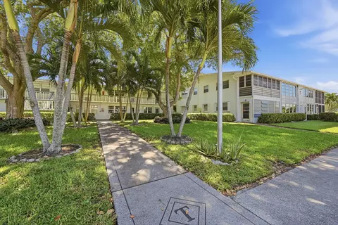 551 Durham Cir #T, Deerfield Beach, FL 33442