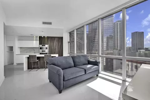 851 NE 1st Ave #1002, Miami, FL 33132