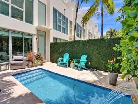 1703 NE 5th Ct #1703, Fort Lauderdale, FL 33301