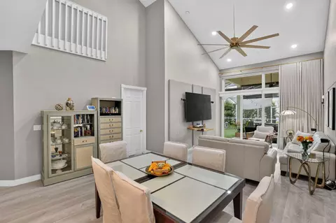 457 W Palm Aire Dr, Pompano Beach, FL 33069