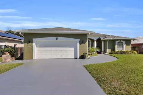 1885 SW Altman Ave, Port Saint Lucie, FL 34953