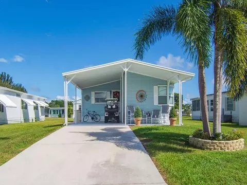 5 Oliva Rd, Port Saint Lucie, FL 34952