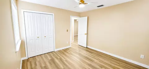 Bedroom - 3095 NW 36th St, Okeechobee, FL 34972 photo 1 of 3