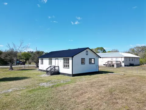 Exterior - 3095 NW 36th St, Okeechobee, FL 34972 photo 3 of 3