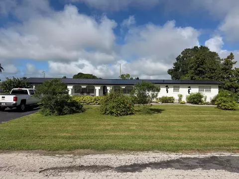 772 SE 3rd St, Belle Glade, FL 33430