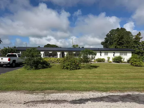 772 SE 3rd St, Belle Glade, FL 33430