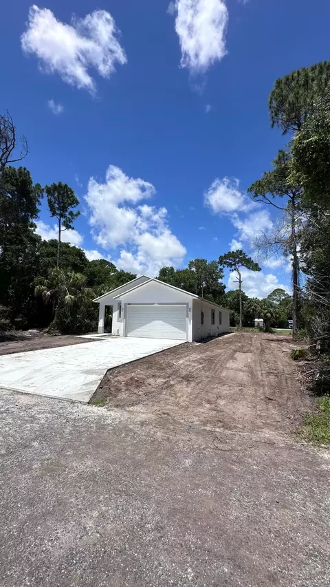 1603 N 43rd St, Fort Pierce, FL 34947