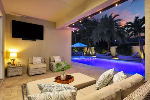 Exterior - 7147 Limestone Cay Rd, Jupiter, FL 33458 photo 9 of 24