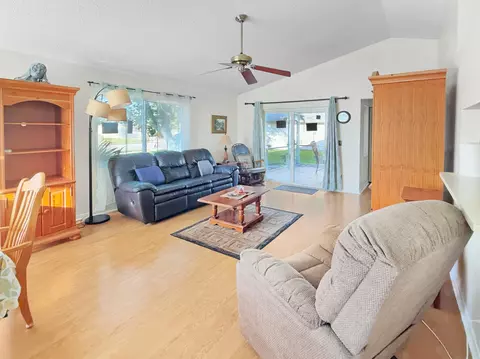 180 Raintree Trl, Jupiter, FL 33458 photo 2