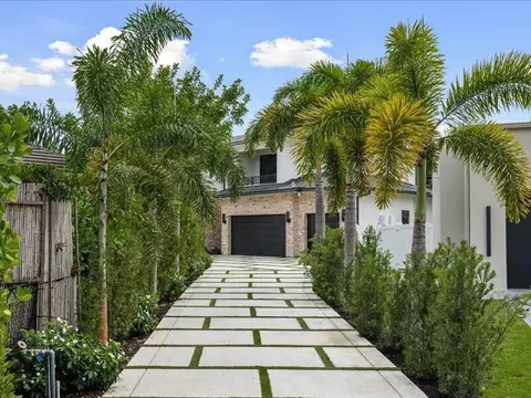 224 NW 11th St, Boca Raton, FL 33432