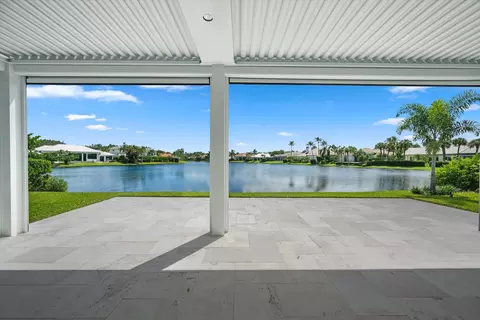 Exterior - 204 Birkdale Ln, Jupiter, FL 33458 photo 3 of 9