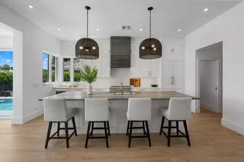 Kitchen - 204 Birkdale Ln, Jupiter, FL 33458 photo 2 of 4
