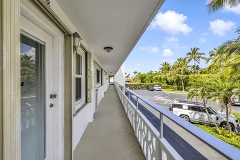139 Sunrise Ave #2080, Palm Beach, FL 33480