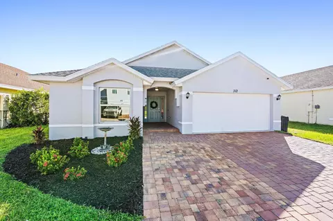 312 Palm Breezes Dr, Fort Pierce, FL 34945