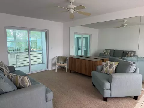 2101 NE 1st Ct #203, Boynton Beach, FL 33435
