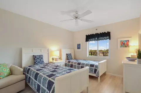 Bedroom - 275 Palm Ave #A404, Jupiter, FL 33477 photo 5 of 5