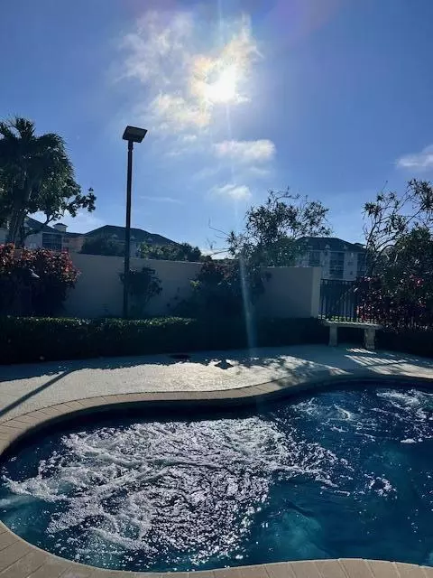 Exterior - 275 Palm Ave #A404, Jupiter, FL 33477 photo 17 of 18