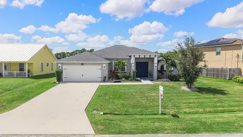 2126 SW Alminar St, Port Saint Lucie, FL 34953