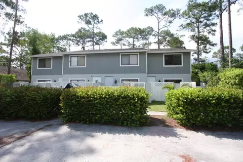1141 Goldenrod Rd, Wellington, FL 33414